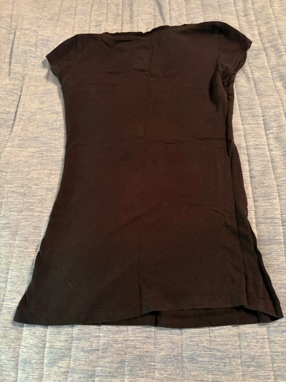 Miley Cyrus & Max Azria Black Slim Scoop Neck Tank - Picture 3 of 5